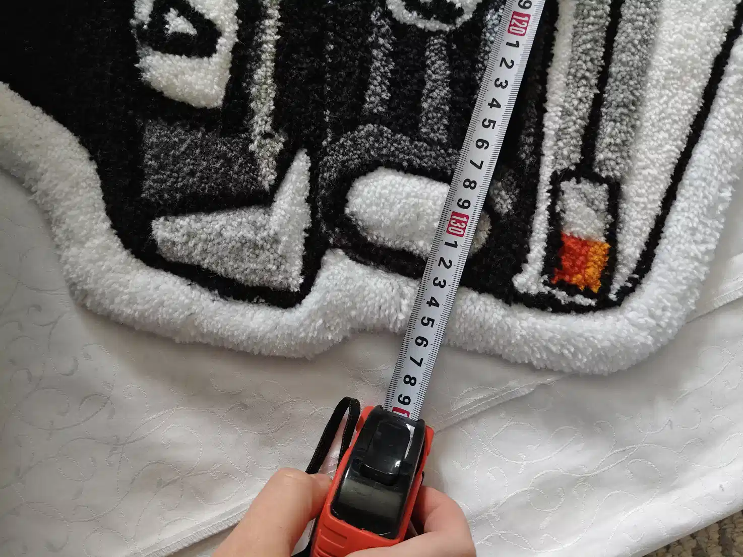 Фото этапа "Итоговый отчет" для ковра: Тафтинговый ковёр с машиной Лада Нива — процесс изготовления ковра ручной работы