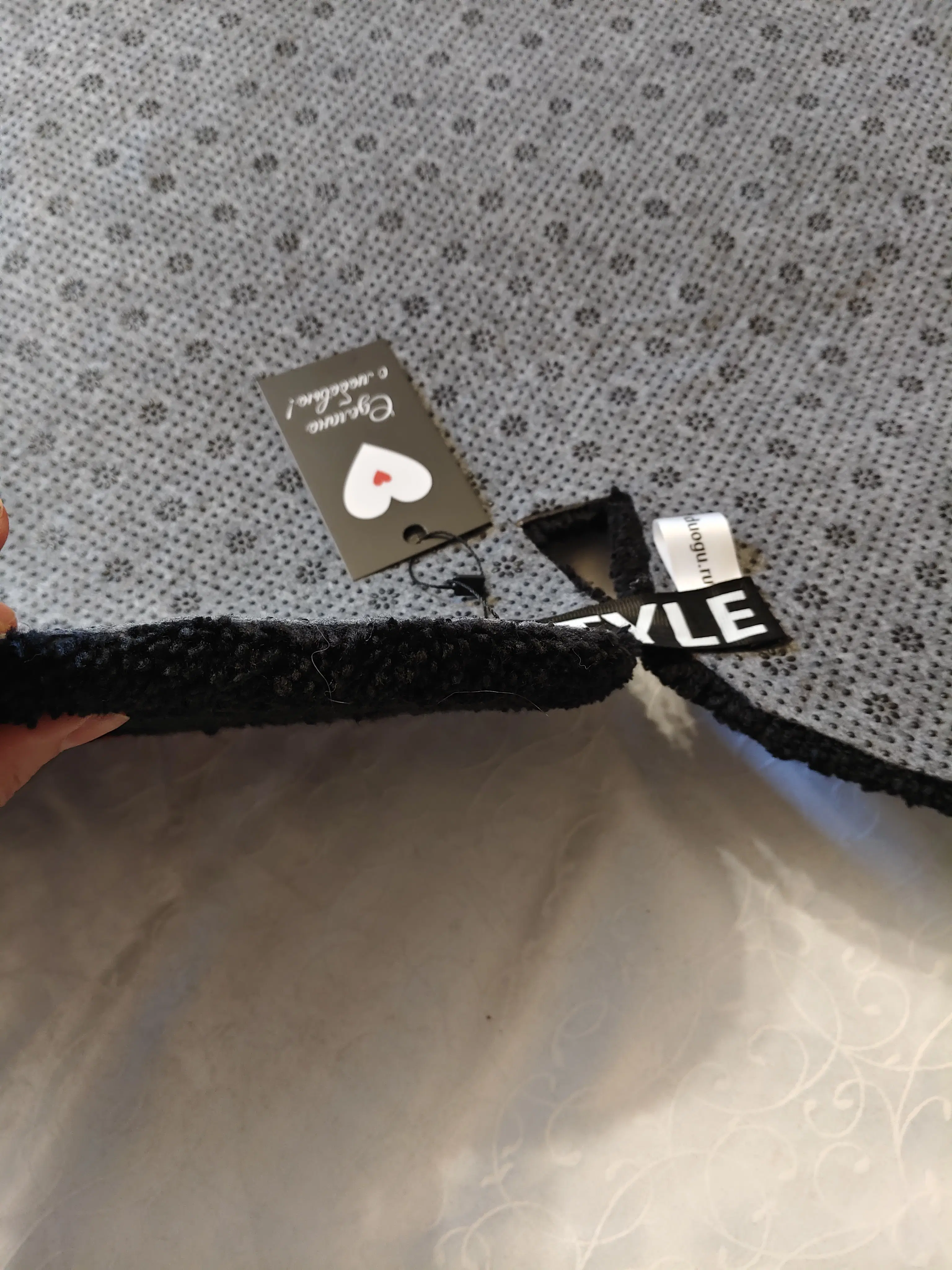 Фото этапа "Итоговый отчет" для ковра: Тафтинговый ковер World of Warcraft (Орда) — ручная работа для геймерского интерьера