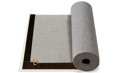 Задник ковра: клей, фетр и стропа